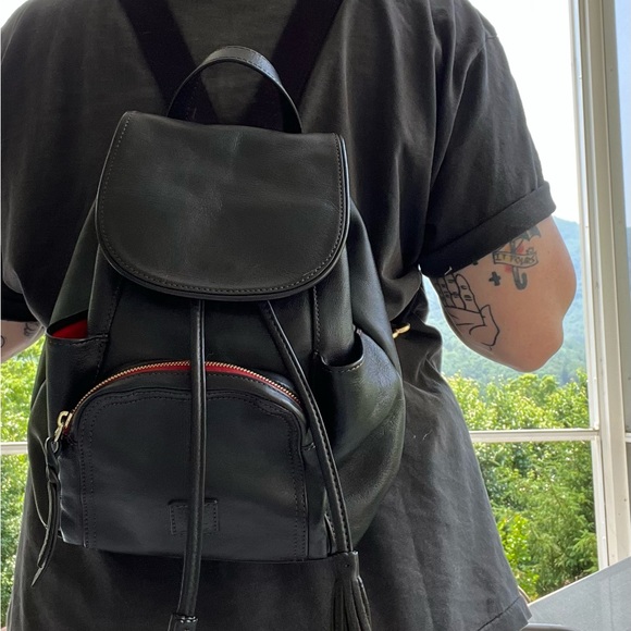 Dooney & Bourke Bags Dooney Bourke Black Leather Backpack Poshmark